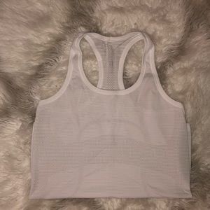 white lululemon tank